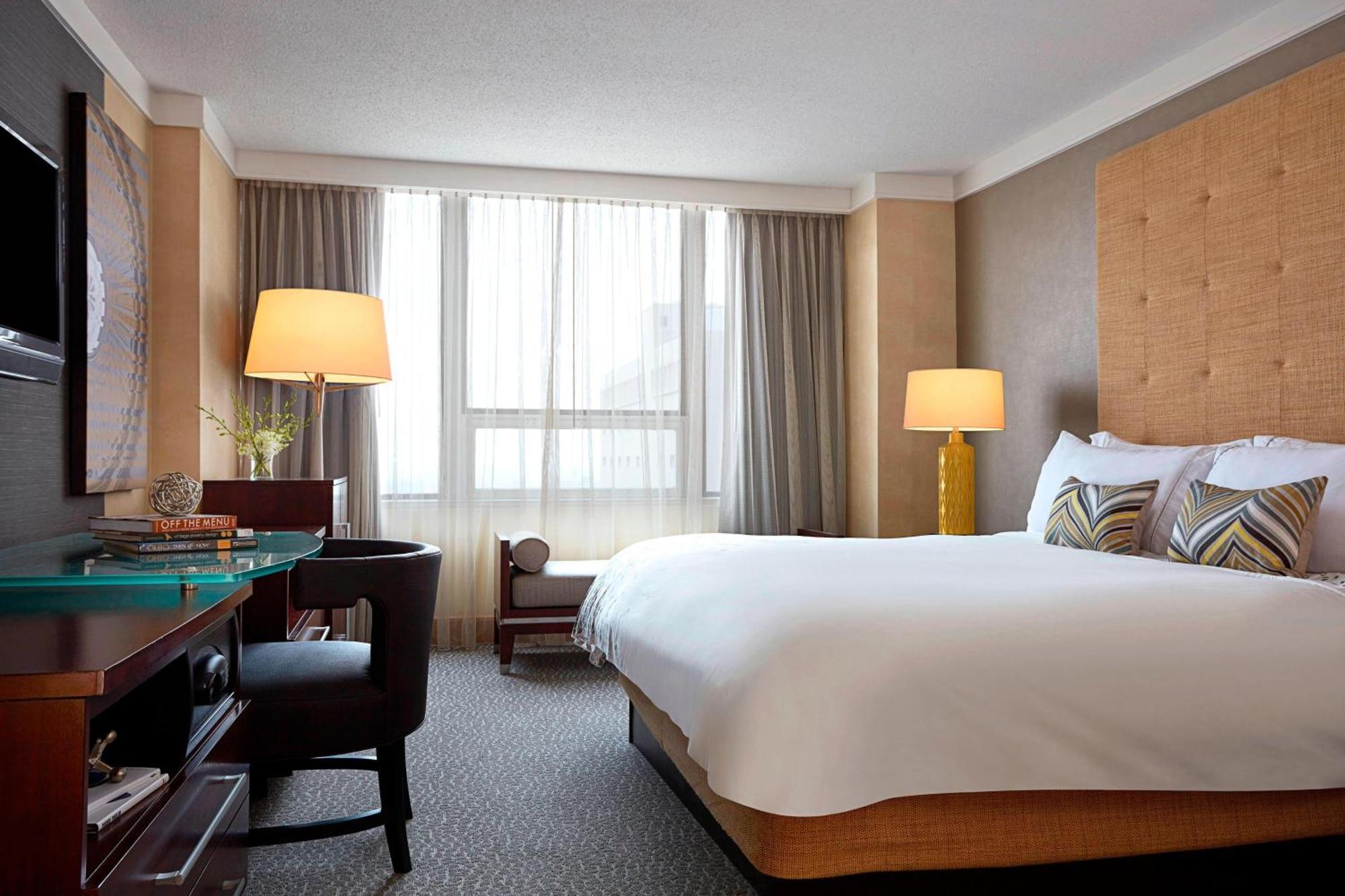 Renaissance Columbus Downtown Hotel Esterno foto